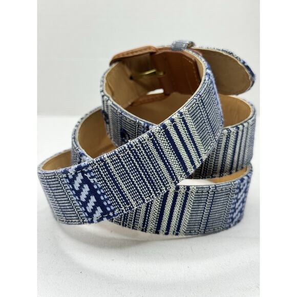 J.Mclaughlin Men's Golf Striped Aztec Woven Blue White Belt Size 38 - Picture 3 of 6